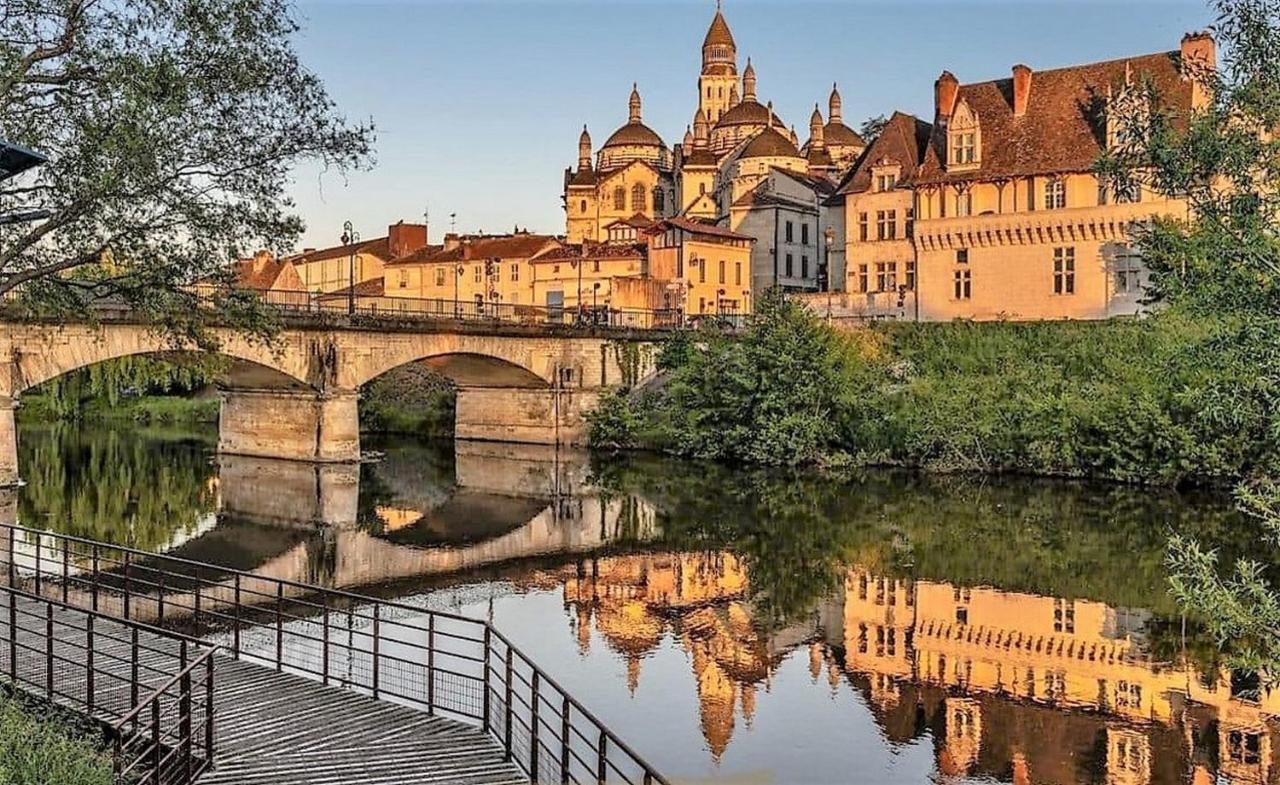 Appartement Perigueux Historique Esterno foto